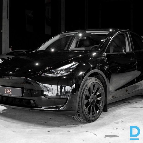 Pārdod Tesla Y Standart Range RWD, 2023