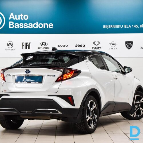 Pārdod Toyota C-HR Style 2.0 HSD Hybrid, 2022 Pārdod Toyota C-HR Style 2.0 HSD Hybrid, 2022