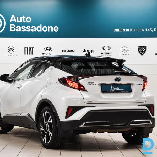 Pārdod Toyota C-HR Style 2.0 HSD Hybrid, 2022 Pārdod Toyota C-HR Style 2.0 HSD Hybrid, 2022