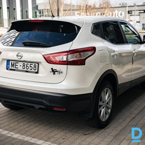 Pārdod Nissan Qashqai 1.2i, 2015 Pārdod Nissan Qashqai 1.2i, 2015