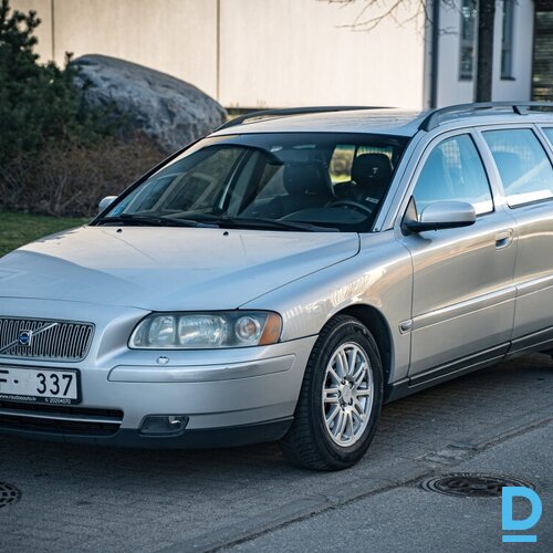 Pārdod Volvo V70 2.4 benzīns/gāze, 2005