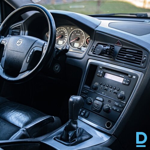 Pārdod Volvo V70 2.4 benzīns/gāze, 2005 Pārdod Volvo V70 2.4 benzīns/gāze, 2005