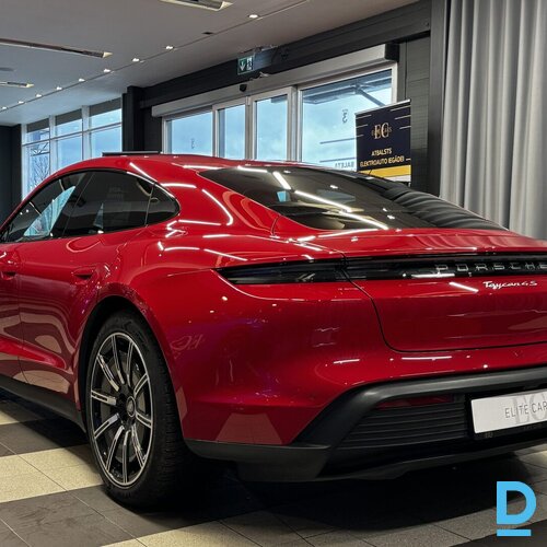 Pārdod Porsche Taycan 320kw/435zs, 2022