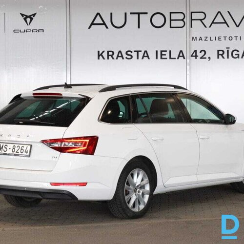 Pārdod Skoda Superb Combi Plug-In Hybrid, 2021 Pārdod Skoda Superb Combi Plug-In Hybrid, 2021
