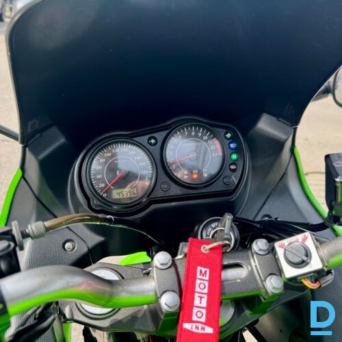 Pārdod Kawasaki ER6F ABS motociklu, 650 cm³, 2023