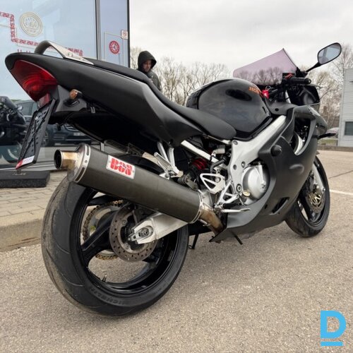Pārdod Honda Cbr600 motociklu, 600 cm3, 2000