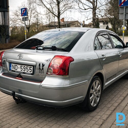 Pārdod Toyota Avensis 2.0d, 2007