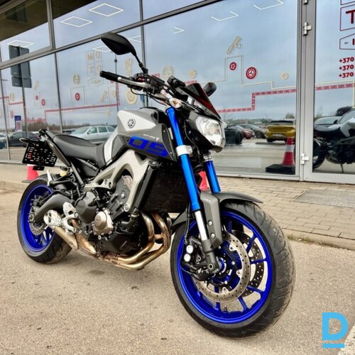 Pārdod Yamaha MT09 motociklu, 850 cm³, 2015