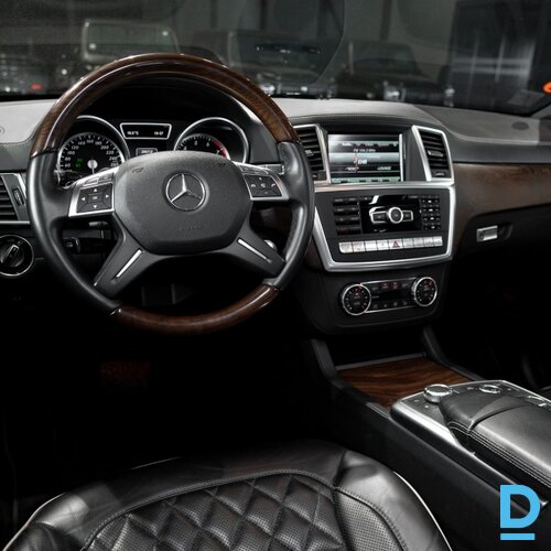 Pārdod Mercedes-Benz GL 500 4MATIC, 2013