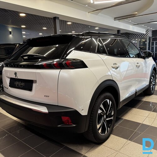 Pārdod Peugeot 2008 50kWh, 2022