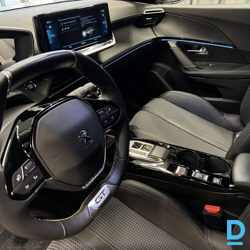 Pārdod Peugeot 2008 50kWh, 2022