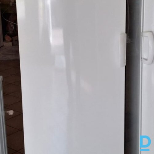 Pārdod ROSENLEW ROSENLEW Ledusskapji Pārdod ROSENLEW ROSENLEW Ledusskapji