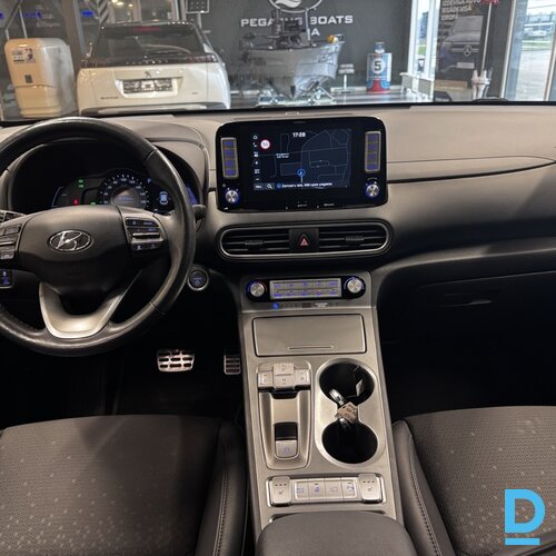 Pārdod Hyundai Kona 64kWh Premium, 2019