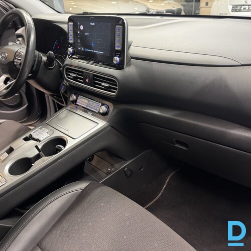 Pārdod Hyundai Kona 64kWh Premium, 2019