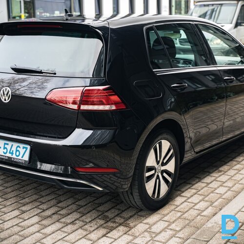 Pārdod Volkswagen E-Golf 36kw, 2017 Pārdod Volkswagen E-Golf 36kw, 2017