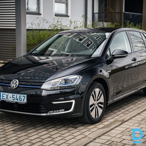 Pārdod Volkswagen E-Golf 36kw, 2017