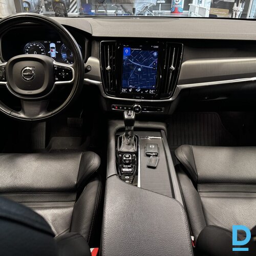 Pārdod Volvo V90 2.0 D4, 2019