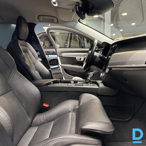 Pārdod Volvo V90 2.0 D4, 2019