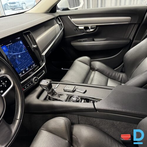 Pārdod Volvo V90 2.0 D4, 2019
