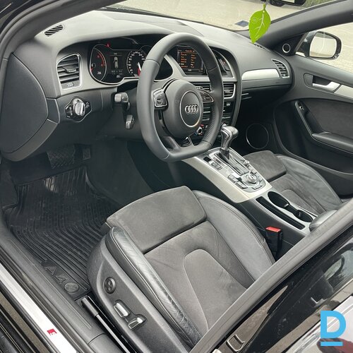 Pārdod Audi A4 2.0d, 2014