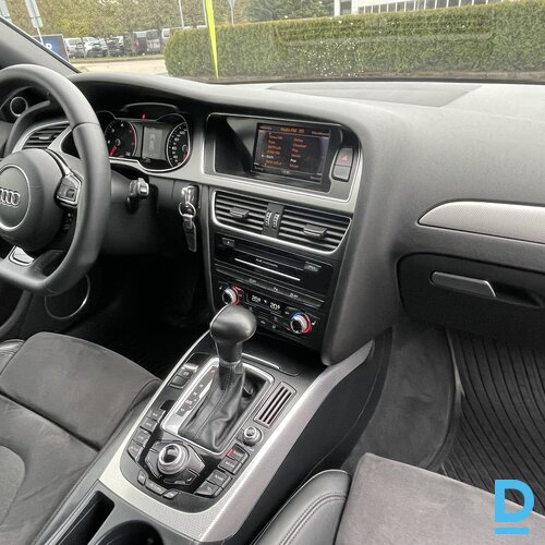 Pārdod Audi A4 2.0d, 2014