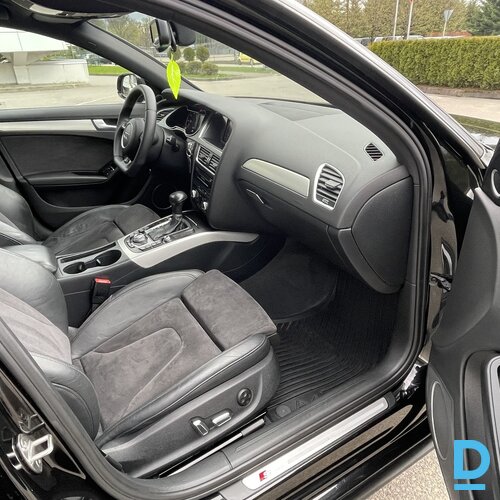 Pārdod Audi A4 2.0d, 2014