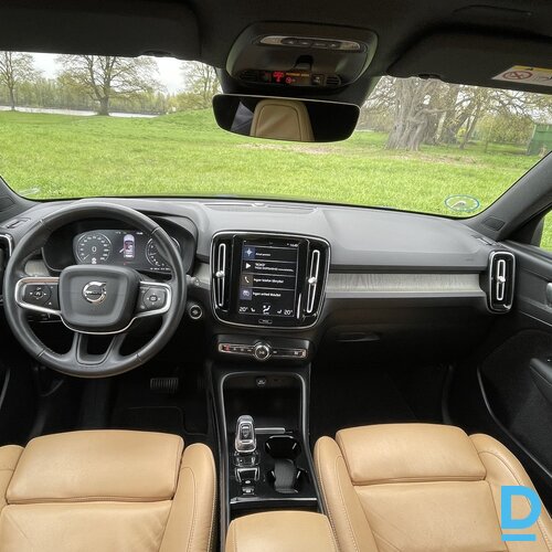 Pārdod Volvo XC40 2.0i, 2019 Pārdod Volvo XC40 2.0i, 2019