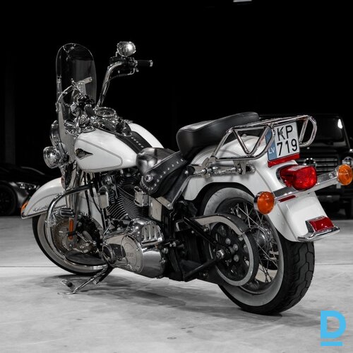 Pārdod Harley-Davidson Heritage Softa motociklu, 1689 cm³, 2015