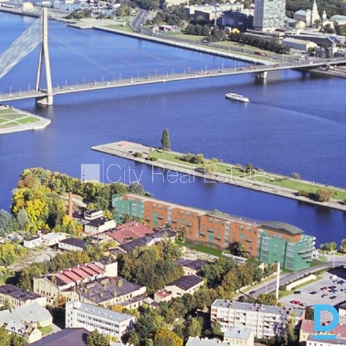 Pārdod dzīvokli Rīgā