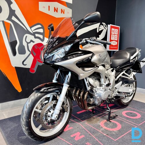 Pārdod Yamaha FZ6S motociklu, 600 cm³, 2004 Pārdod Yamaha FZ6S motociklu, 600 cm³, 2004