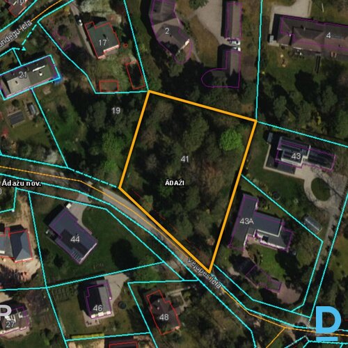 Pārdošanā līdzens 3200 m² zemes gabals ļoti ērtā vietā Ādāžos.Īpašumam izveidots