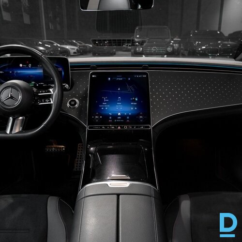 Pārdod Mercedes-Benz EQE 300 AMG, 2023