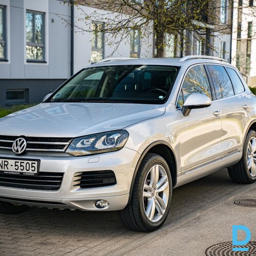 Pārdod Volkswagen Touareg 3.0d, 2012