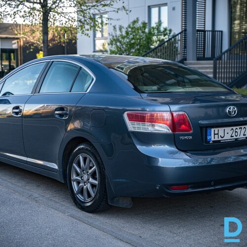 Pārdod Toyota Avensis 2.0i, 2009