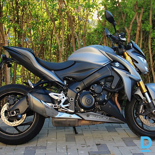Pārdod Suzuki GSXS1000 motociklu, 1000 cm³, 2015