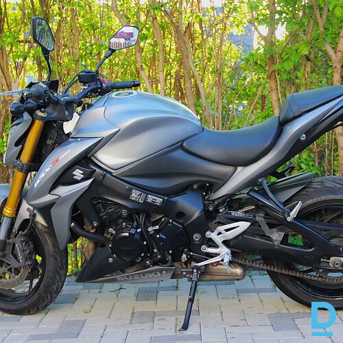 Pārdod Suzuki GSXS1000 motociklu, 1000 cm³, 2015
