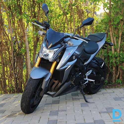 Pārdod Suzuki GSXS1000 motociklu, 1000 cm³, 2015