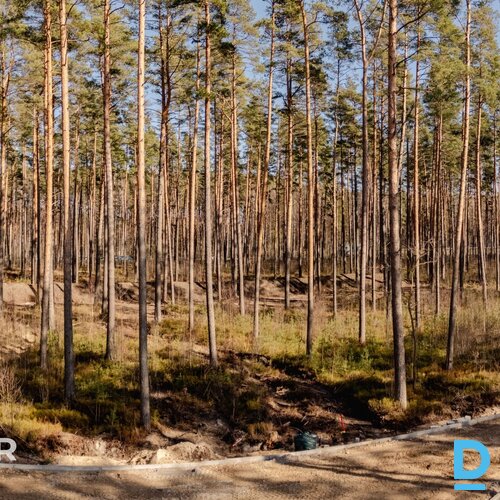 Pārdošanā 3600 m² zemes gabals privātmājas vai dvīņu mājas būvniecībai Piņķos, V