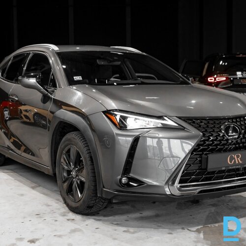 Pārdod Lexus UX 200, 2019