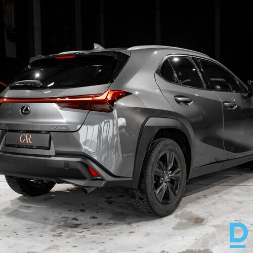 Pārdod Lexus UX 200, 2019