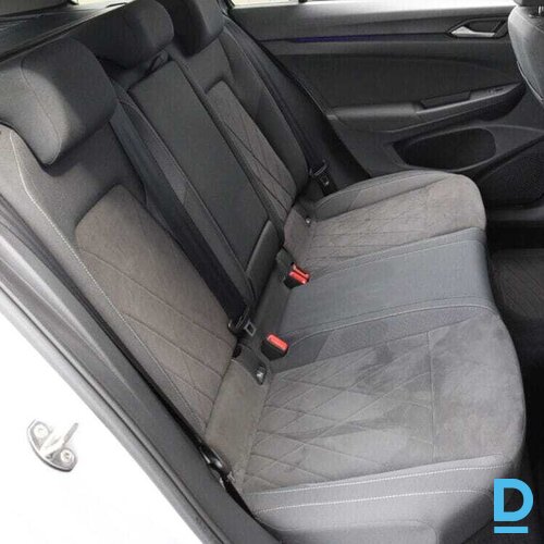Pārdod Volkswagen Golf 8 Varinat 1.5i, 2021 Pārdod Volkswagen Golf 8 Varinat 1.5i, 2021