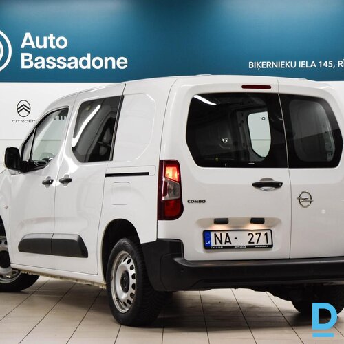 Pārdod Opel Combo Van L1 BlueHDI 100, 2021