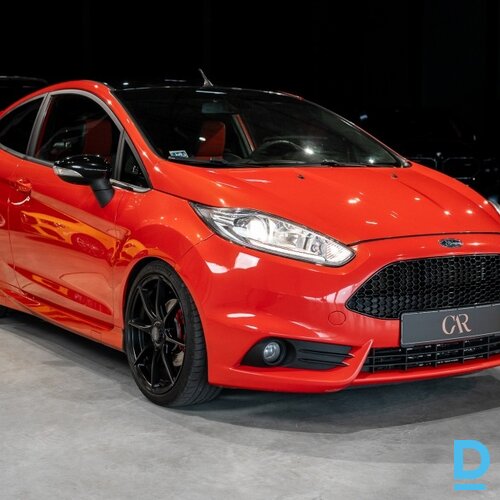 Pārdod Ford Fiesta ST 1.6i, 2014