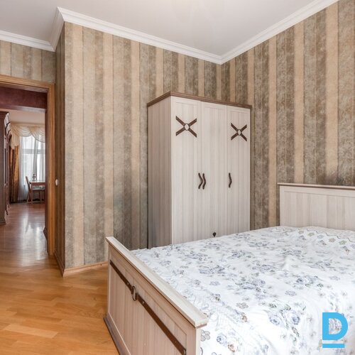 Pārdod dzīvokli Rīga
