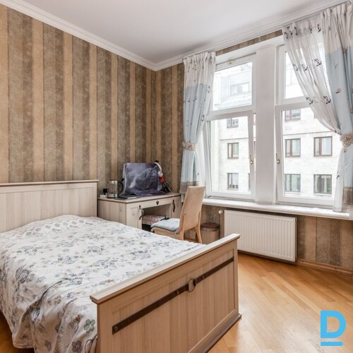 Pārdod dzīvokli Rīga