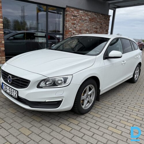 Pārdod Volvo V60 1.5i, 2017