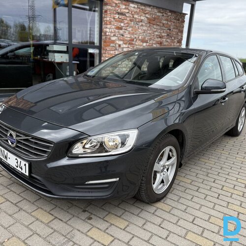 Pārdod Volvo V60 1.6d, 2015