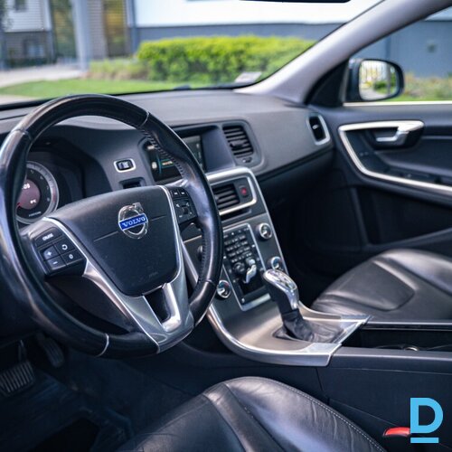Pārdod Volvo S60 2.5i, 4x4, 2013 Pārdod Volvo S60 2.5i, 4x4, 2013