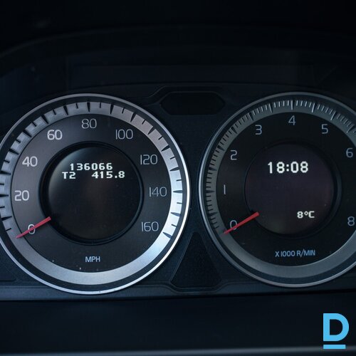 Pārdod Volvo S60 2.5i, 4x4, 2013 Pārdod Volvo S60 2.5i, 4x4, 2013