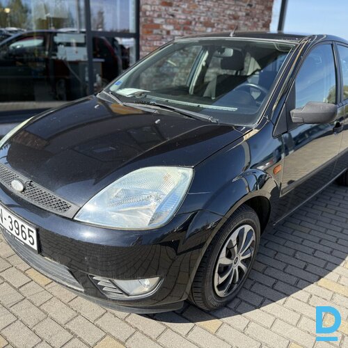 Pārdod Ford Fiesta 1.4d, 2005